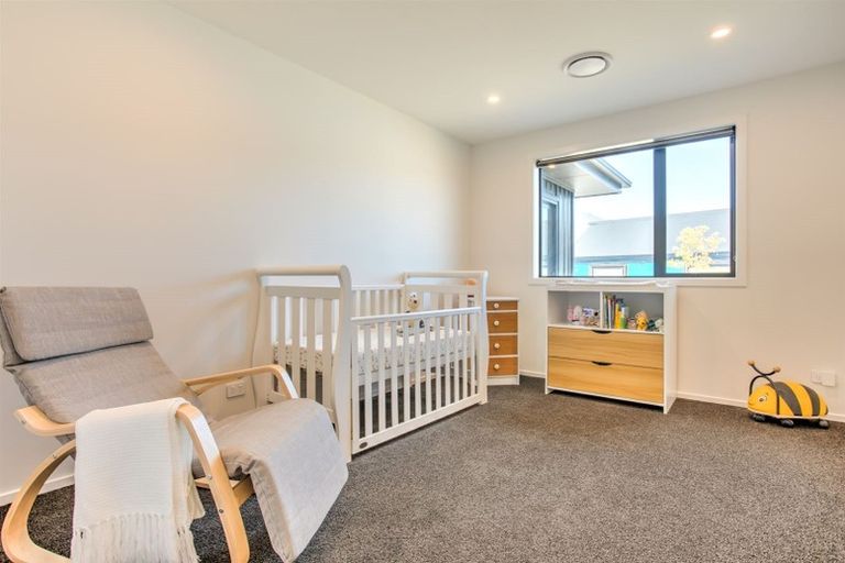 Photo of property in 63 Farrant Drive, Wanaka, 9305