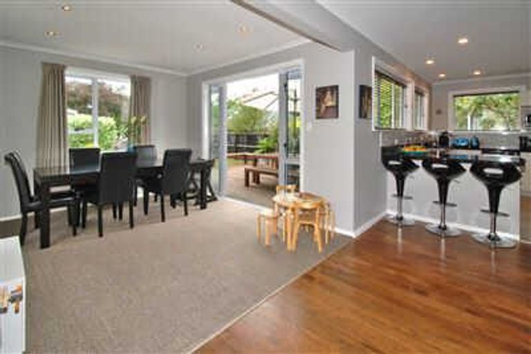 Photo of property in 8 Wilding Street, Saint Martins, Christchurch, 8022