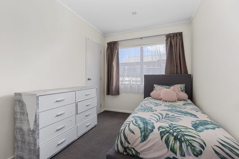 Photo of property in 1/28 Christmas Road, Manurewa, Auckland, 2102