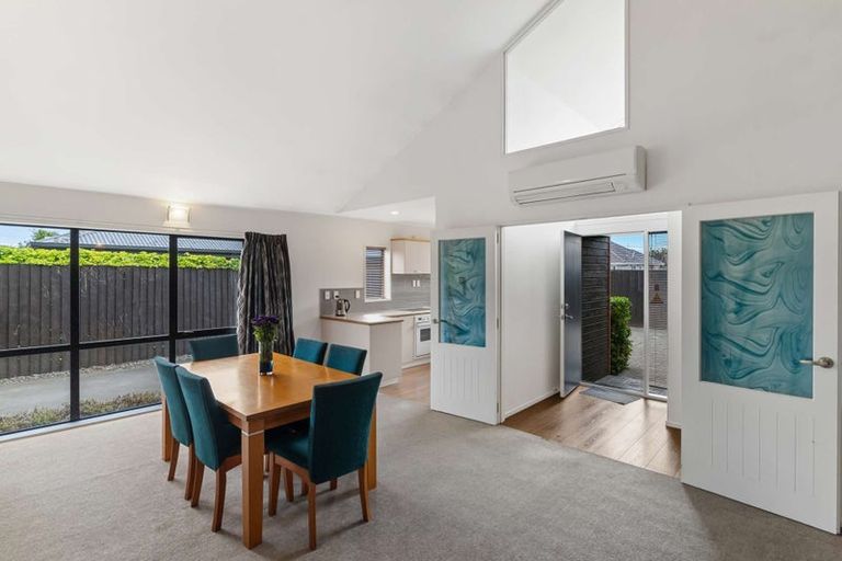 Photo of property in 14 Jocelyn Street, Casebrook, Christchurch, 8051