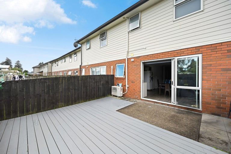 Photo of property in 49 Chiefs Court, Hamilton East, Hamilton, 3216