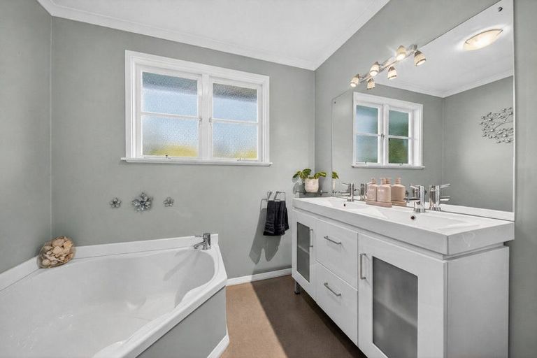 Photo of property in 1 Miro Street, Lansdowne, Masterton, 5810