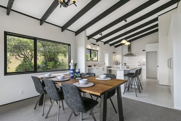 Photo of property in 69 Rosecamp Road, Beach Haven, Auckland, 0626