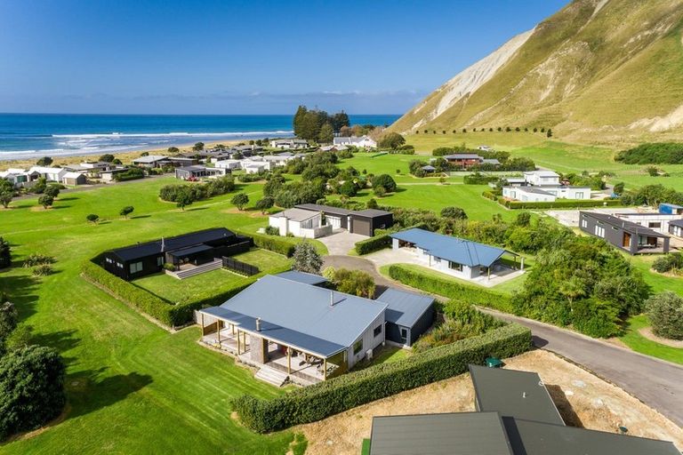 Photo of property in 43 Shoal Beach Road, Aramoana, Waipawa, 4271