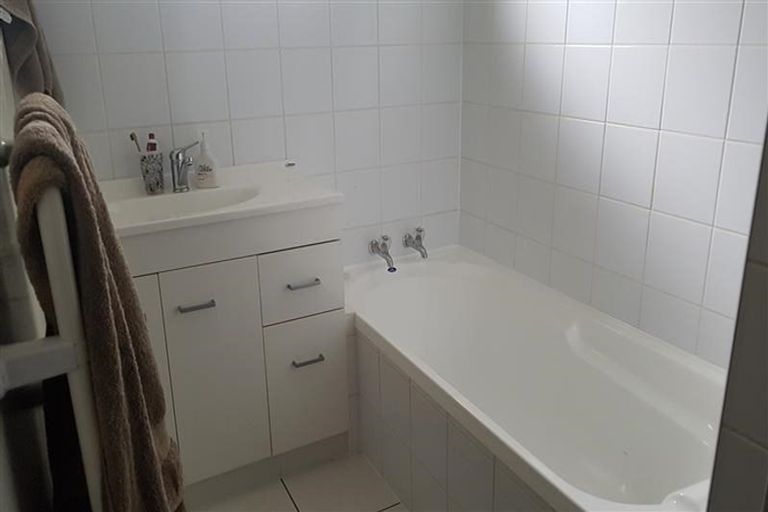 Photo of property in 189 Wairakei Road, Bryndwr, Christchurch, 8053