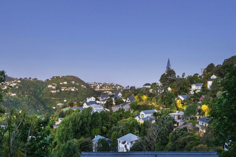 Photo of property in 23 Mairangi Road, Wadestown, Wellington, 6012