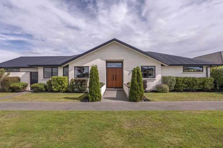 Photo of property in 6 Emma Street, Marshland, Christchurch, 8083