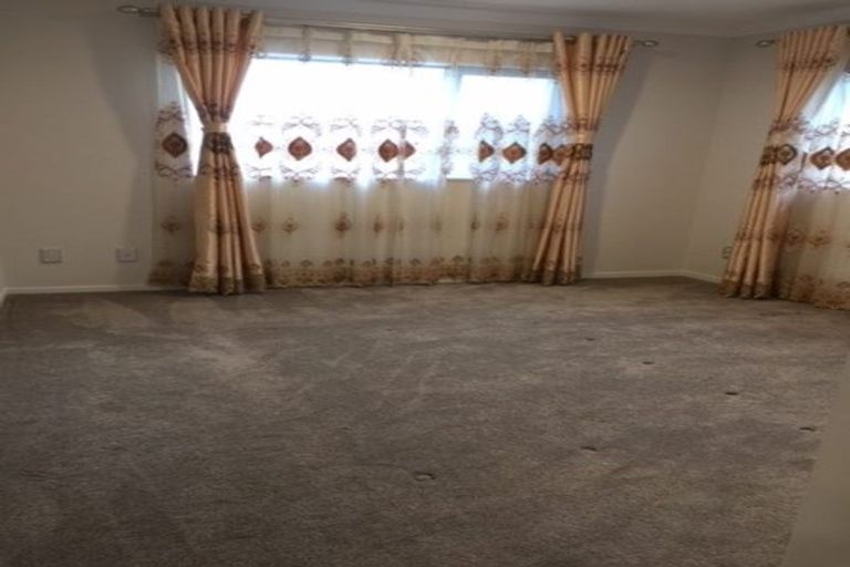 Photo of property in 3 Calcite Avenue, Flat Bush, Auckland, 2019