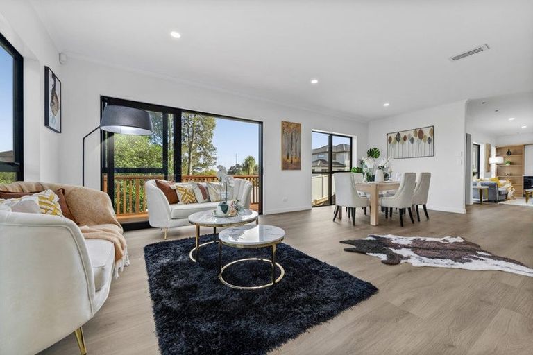 Photo of property in 14 Hughs Way, Flat Bush, Auckland, 2019