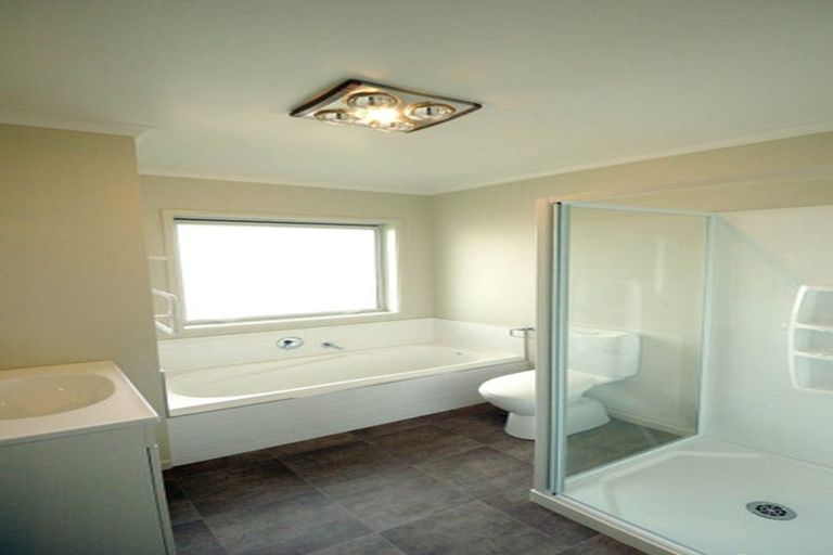 Photo of property in 1 Limbrick Crescent, Wigram, Christchurch, 8042