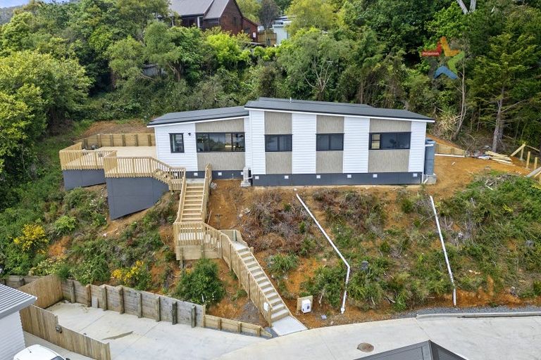 Photo of property in 3 Te Ara O Tahumate, Stokes Valley, 5019