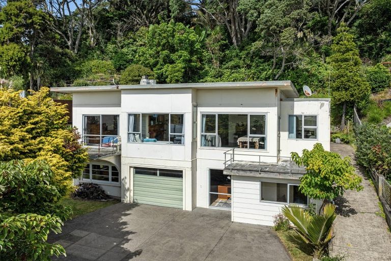 Photo of property in 244 Pohutukawa Avenue, Ohope, 3121
