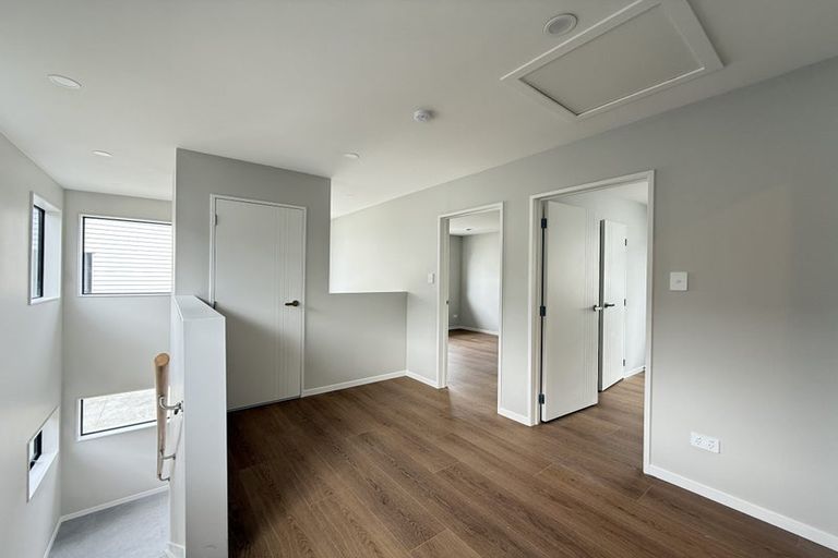 Photo of property in 25c Withers Road, Glen Eden, Auckland, 0602