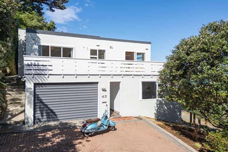 Photo of property in 42 Buckingham Street, Melrose, Wellington, 6023