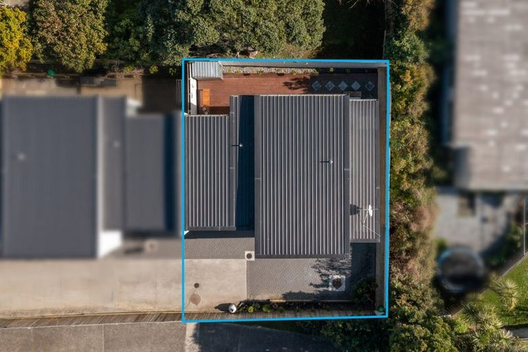 Photo of property in 61b Knights Road, Rothesay Bay, Auckland, 0630