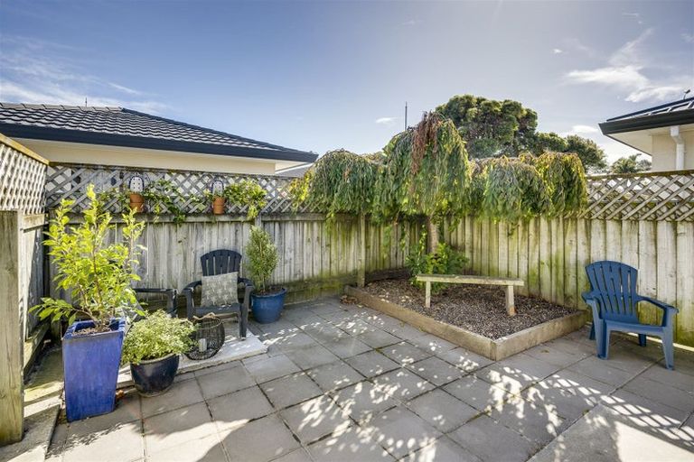 Photo of property in 2/145 Nelson Crescent, Napier South, Napier, 4110