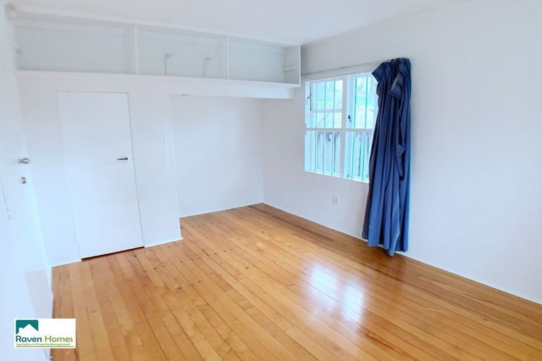 Photo of property in 37 Miro Street, New Lynn, Auckland, 0600