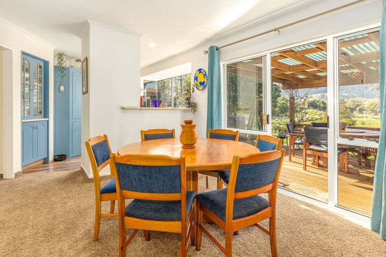 Photo of property in 149 Peka Peka Road, Peka Peka, Waikanae, 5391