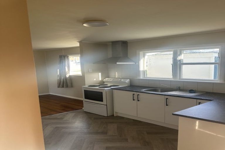 Photo of property in 82-84 Leicester Street, Cannons Creek, Porirua, 5024