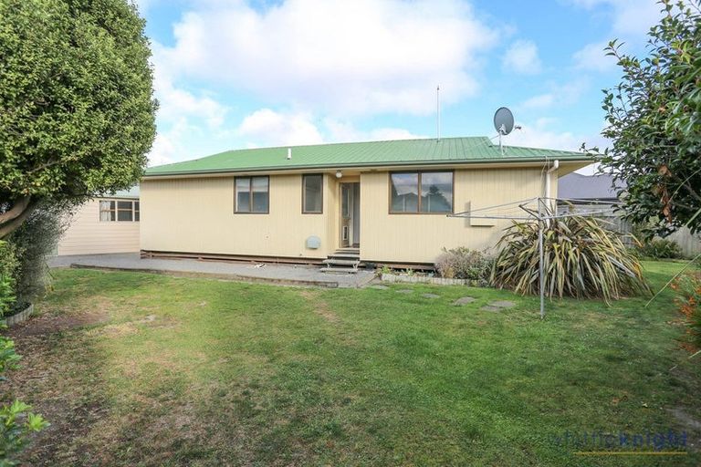 Photo of property in 2/15 Seymour Street, Hornby, Christchurch, 8042