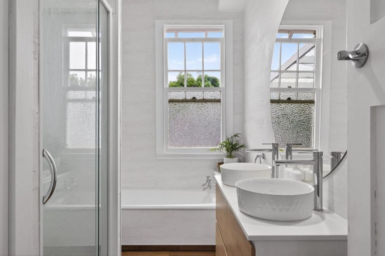 Photo of property in 33 Albert Street, Te Hapara, Gisborne, 4010