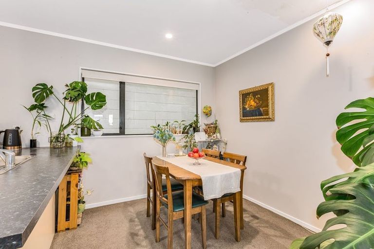Photo of property in 1/7 Raroa Road, Hutt Central, Lower Hutt, 5010