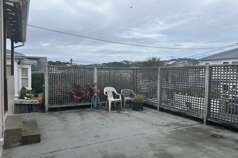 Photo of property in 79 Austin Street, Mount Victoria, Wellington, 6011