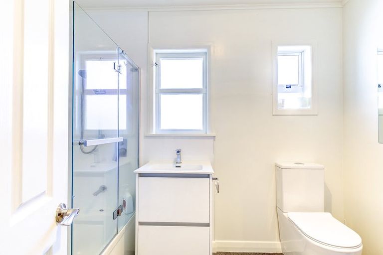Photo of property in 25 Taylor Terrace, St Andrews, Hamilton, 3200