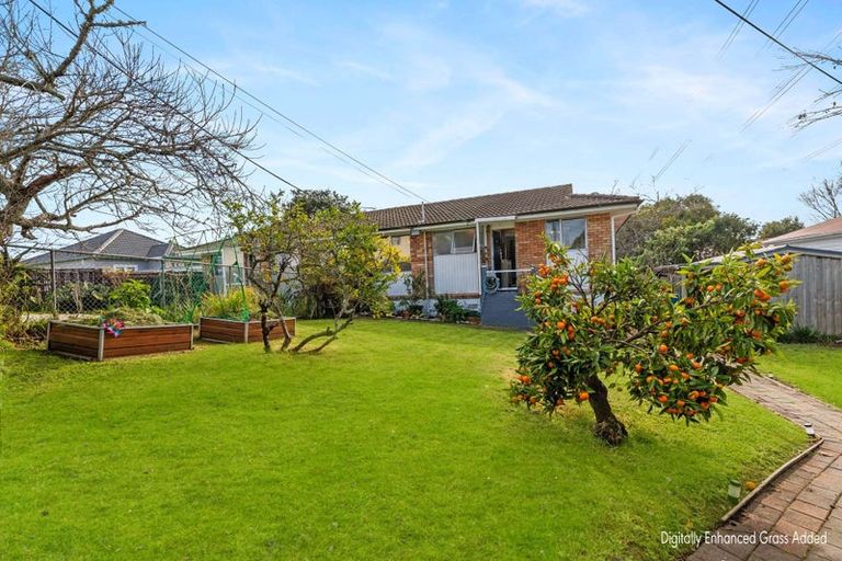 Photo of property in 3/100 Portage Road, New Lynn, Auckland, 0600