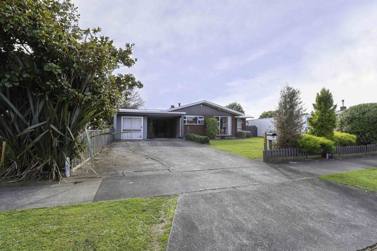 Photo of property in 31 Somerset Crescent, Highbury, Palmerston North, 4412