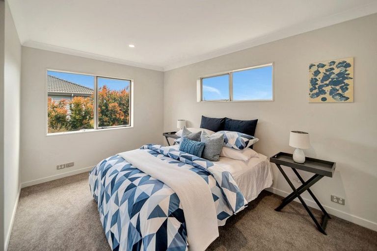 Photo of property in 23 Laurel Oak Drive, Schnapper Rock, Auckland, 0632