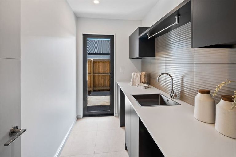 Photo of property in 37 Frank Ernest Crescent, Prebbleton, 7604