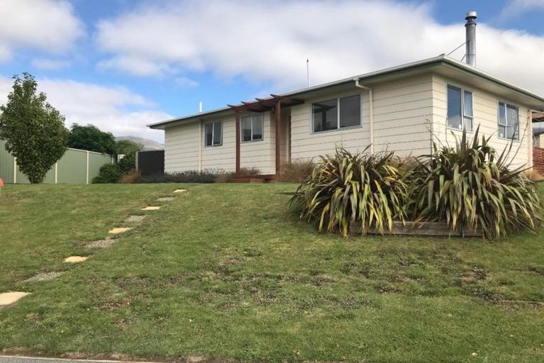 Photo of property in 4 Hotop Place, Cromwell, 9310