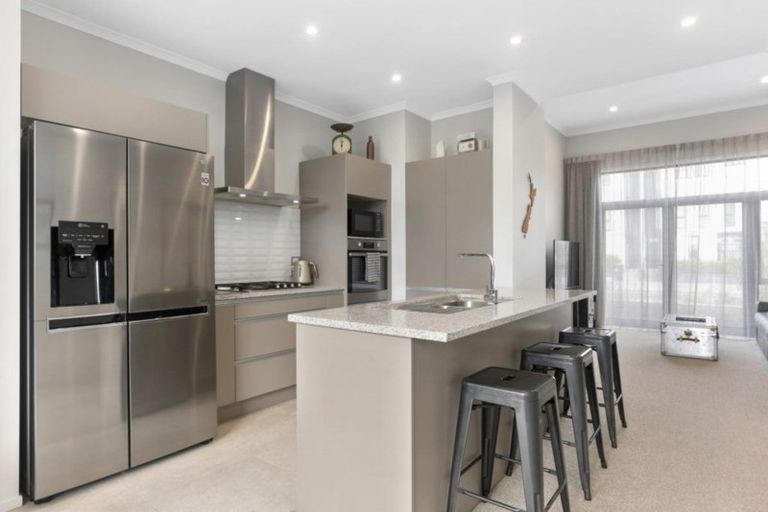 Photo of property in 123 Hobsonville Point Road, Hobsonville, Auckland, 0616