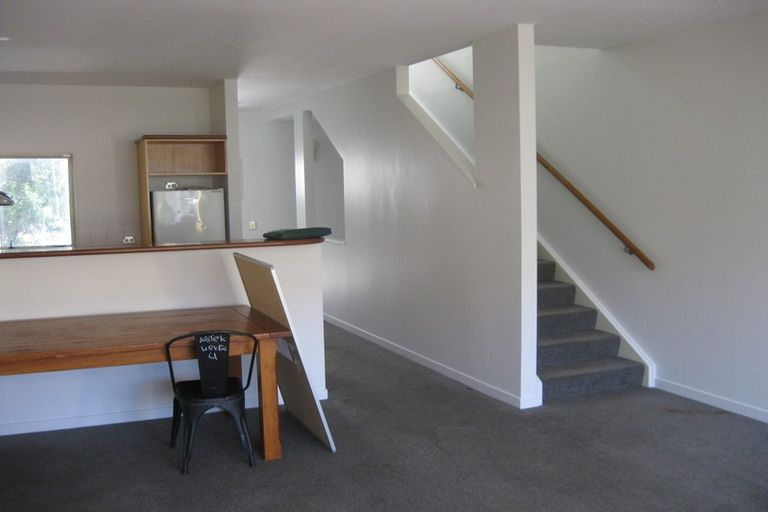 Photo of property in 193 Tasman Street, Mount Cook, Wellington, 6021