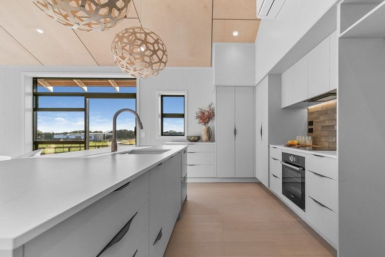 Photo of property in 133b Muhunoa Road East, Ohau, 5570
