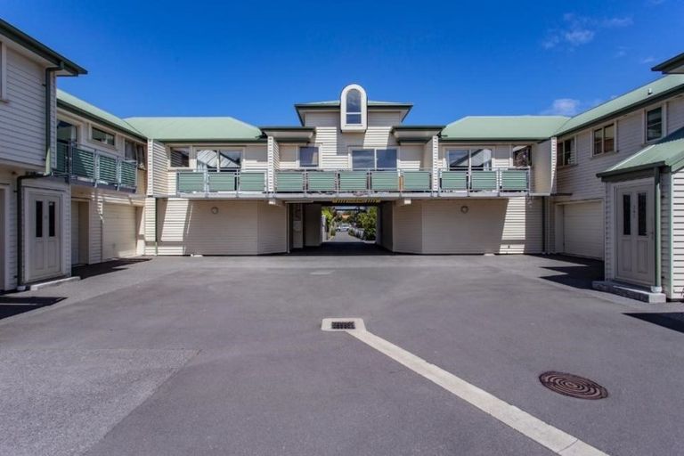 Photo of property in Wilton Close, 6/235 Salisbury Street, Christchurch Central, Christchurch, 8013