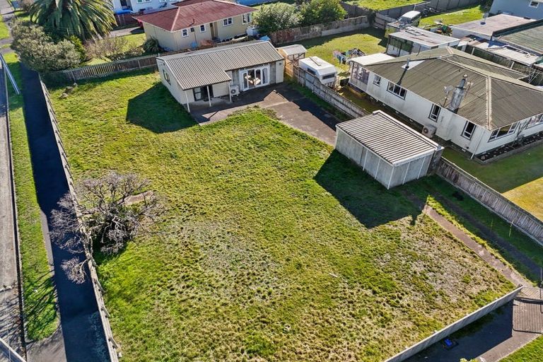 Photo of property in 39 Grant Crescent, Masterton, 5810