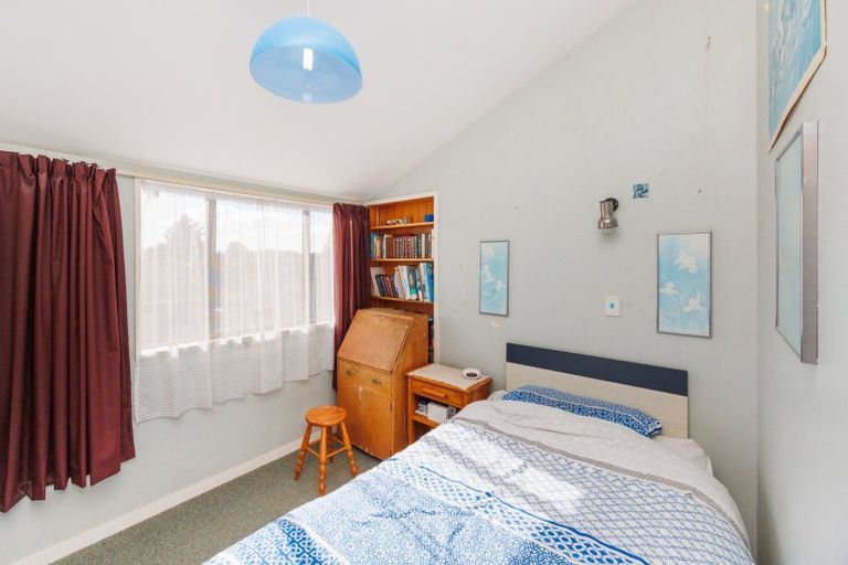 Photo of property in 2a Bristol Crescent, Roslyn, Palmerston North, 4414