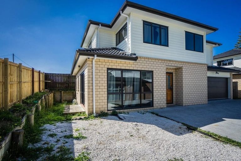 Photo of property in 42c Landon Avenue, Mangere East, Auckland, 2024