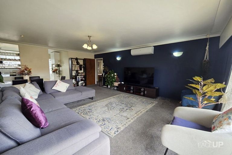 Photo of property in 2/67 Coronation Road, Papatoetoe, Auckland, 2025
