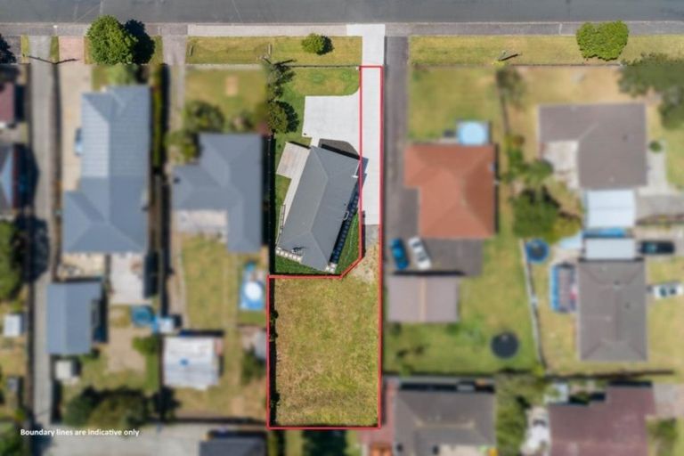 Photo of property in 111a Matipo Road, Mairangi Bay, Auckland, 0630