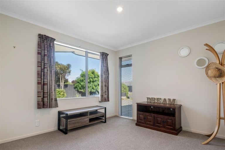 Photo of property in 34 Kendall View, Stoke, Nelson, 7011
