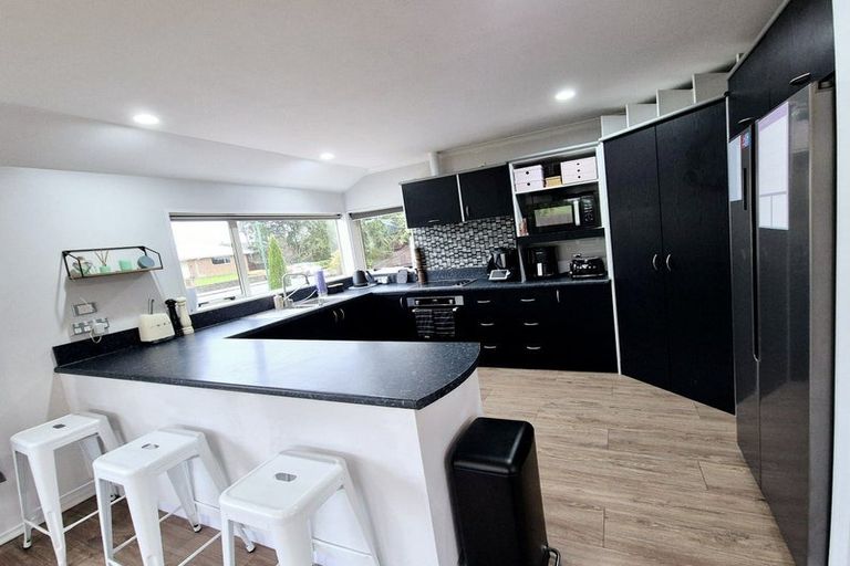 Photo of property in 43 Kensington Avenue, Rangiora, 7400