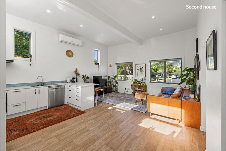 Photo of property in 7 Nihinihi Avenue, Raglan, 3225