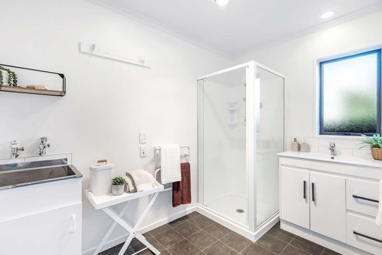 Photo of property in 52a Vivian Street, Burwood, Christchurch, 8083