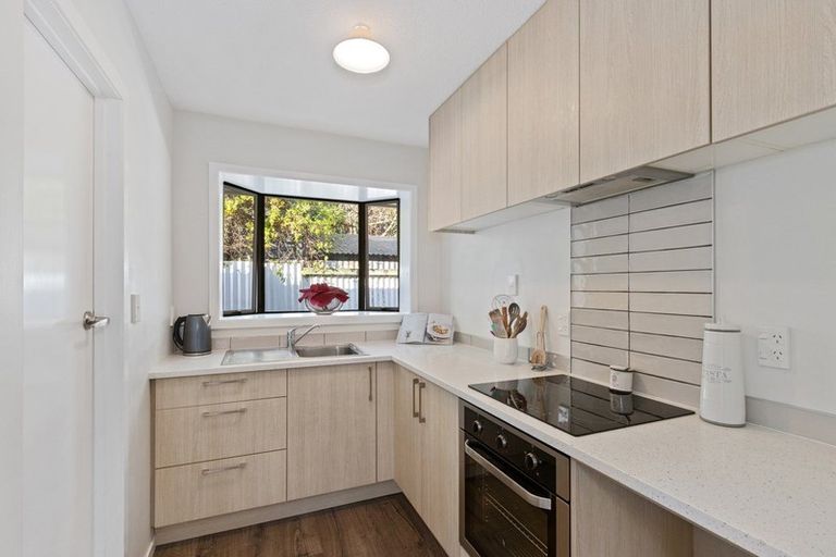 Photo of property in 2/373 Hereford Street, Linwood, Christchurch, 8011