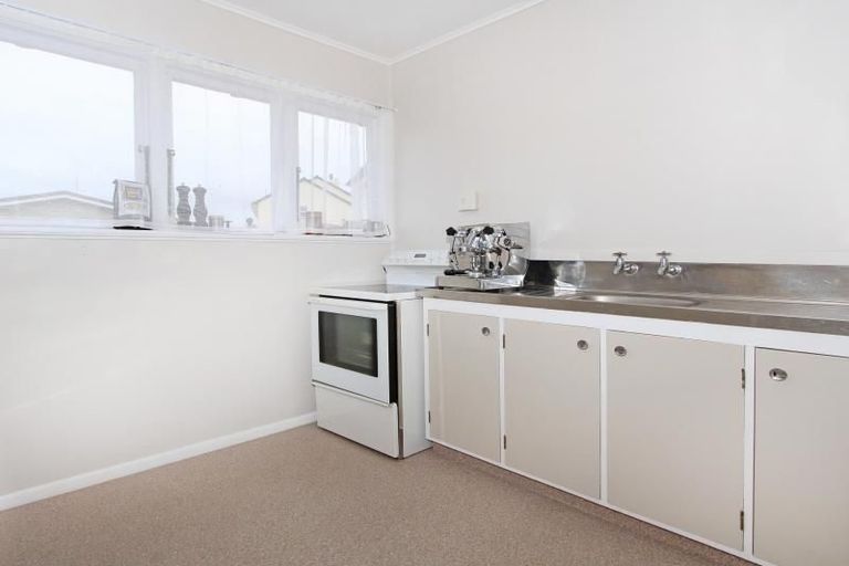 Photo of property in 100 Copeland Street, Epuni, Lower Hutt, 5011