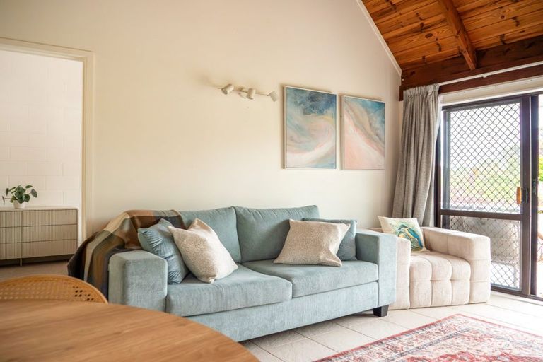 Photo of property in 1 Te Haumi Drive, Paihia, 0200