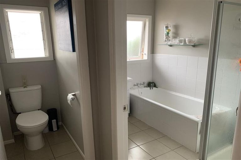 Photo of property in 1/31 Shirley Avenue, Papakura, 2110